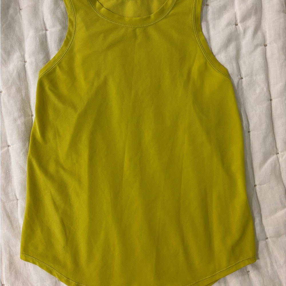 Lululemon tank